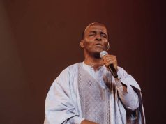 Alexis Dusabe yashimiye abakunzi b’ibihangano bye ababwira ko urukundo rwabo ari rwo rwamukomeje mu myaka 25 amaze akora umurimo w’Imana.